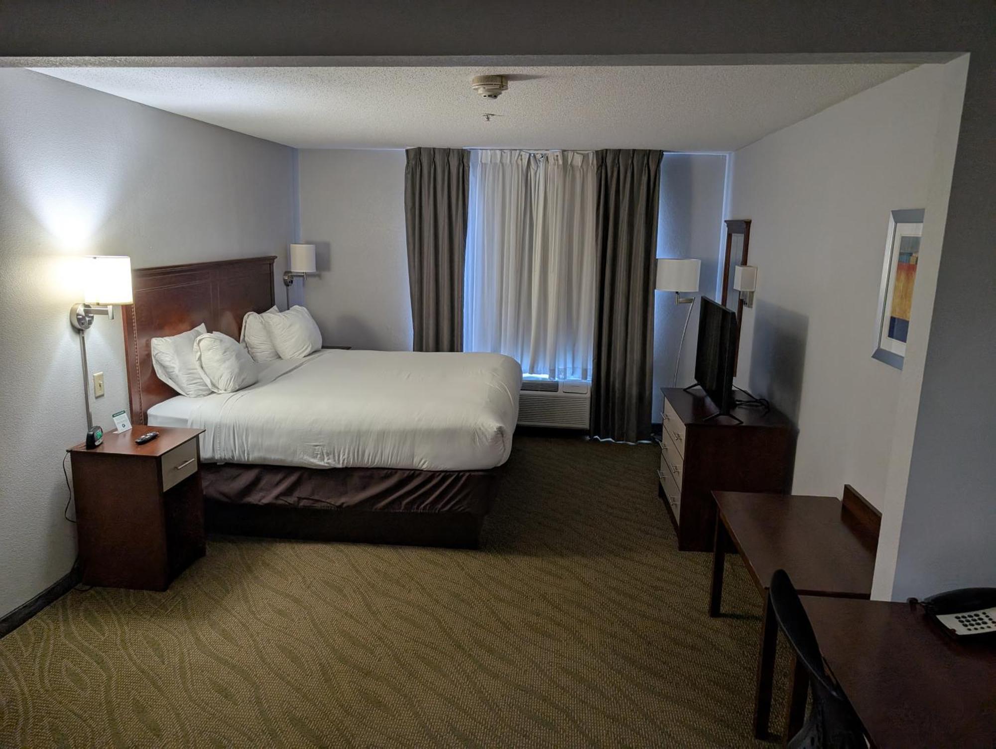 วินเกต บาย วินด์แฮม เชซาพีค Hotel ภายนอก รูปภาพ